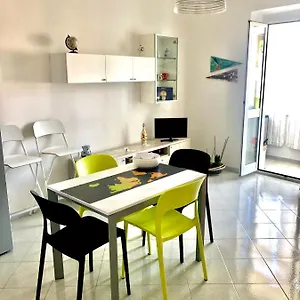 https://appartamento-della-rovere.hotelitalianriviera.com