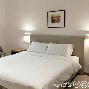  Apartment Via Poma Apartments&rooms