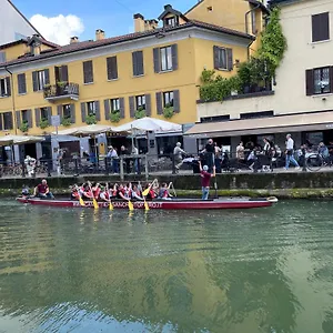 https://il-melograno-sul-naviglio.it-lombardy.com
